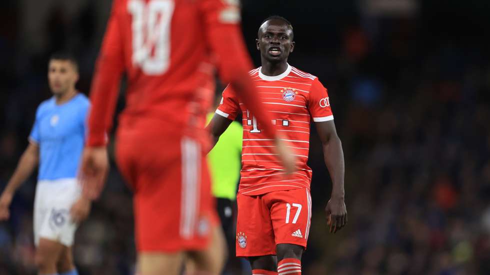 Sadio Mané discutiu de forma mais acalorada com Leroy Sané durante o jogo com o Manchester City e tensão entre ambos prolongou-se depois até ao balneário