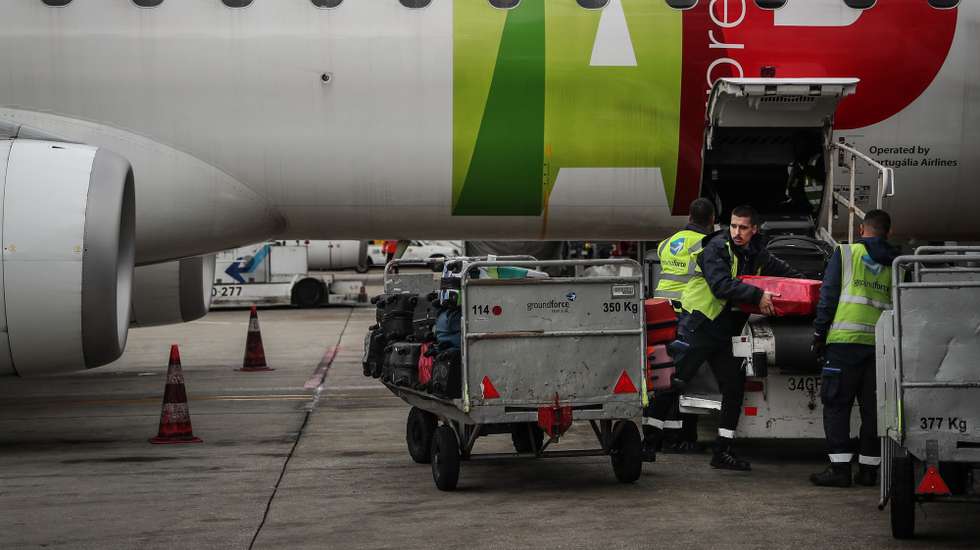 TAP pede insolvência da Groundforce – Observador