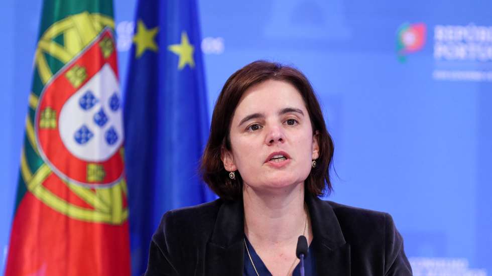 A ministra de Estado e da Presidência, Mariana Vieira da Silva, durante o briefing após a reunião do Conselho de Ministros, que decorreu no Centro Cultural de Belém (CCB), em Lisboa, 08 de abril de de 2021. ANTÓNIO COTRIM/LUSA