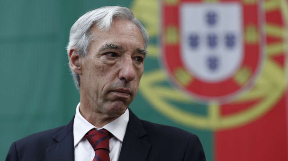 O ministro da Defesa Nacional, João Gomes Cravinho, intervém na chegada da 6.ª Força Nacional Destacada (FND) em missão da NATO no Afeganistão "Resolute Support Mission", que aterraram esta manhã na Base Aérea de Figo Maduro, em Lisboa, 24 de maio de 2021. ANTÓNIO COTRIM/LUSA