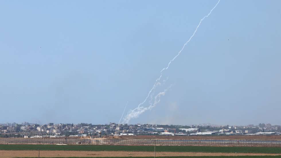 epa11339514 Rockets are launched from an area near Jabalia, northern Gaza Strip, towards the Israeli city of Sderot, as seen from the Israeli side of the border, southern Israel, 14 May 2024. The Israeli military stated on 14 May, that Israeli troops 'expanded' their activity in the area of Jabalia overnight, and conducted 'targeted operations' in the area. More than 35,000 Palestinians and over 1,455 Israelis have been killed, according to the Palestinian Health Ministry and the Israel Defense Forces (IDF), since Hamas militants launched an attack against Israel from the Gaza Strip on 07 October 2023, and the Israeli operations in Gaza and the West Bank which followed it.  EPA/ATEF SAFADI