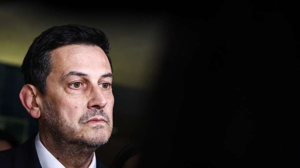 O presidente da Iniciativa Liberal (IL), Rui Rocha, durante uma conferência de imprensa de balanço do ano, em Lisboa, 20 de dezembro de 2024. RODRIGO ANTUNES/LUSA