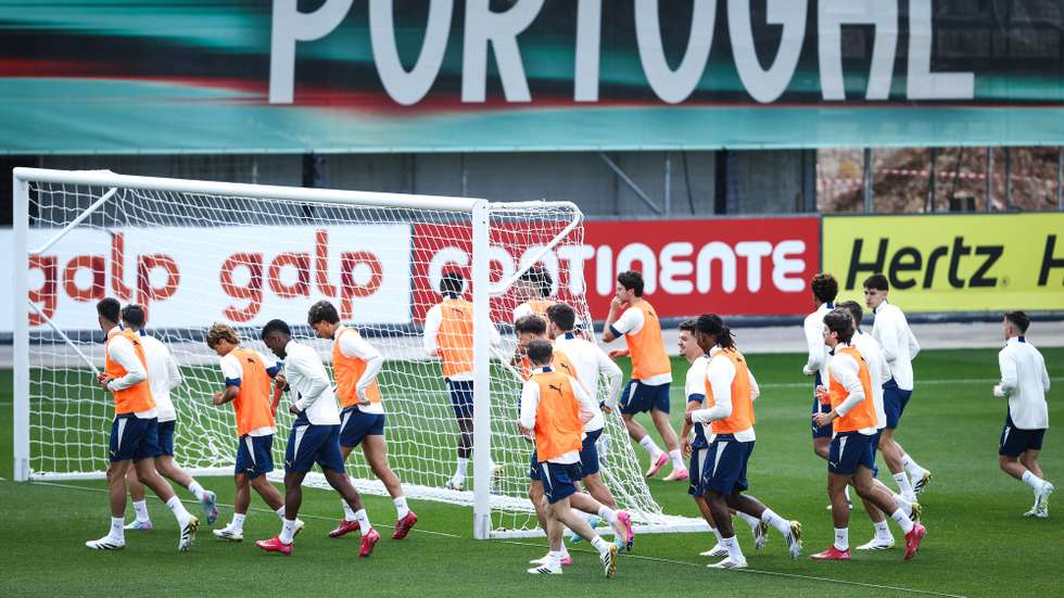 Portugal players during a training session in Oeiras, Lisbon, Portugal, 03 June 2025. Portugal face Germany in a UEFA Nations League semi-finals match on 04 June. RODRIGO ANTUNES/LUSA
