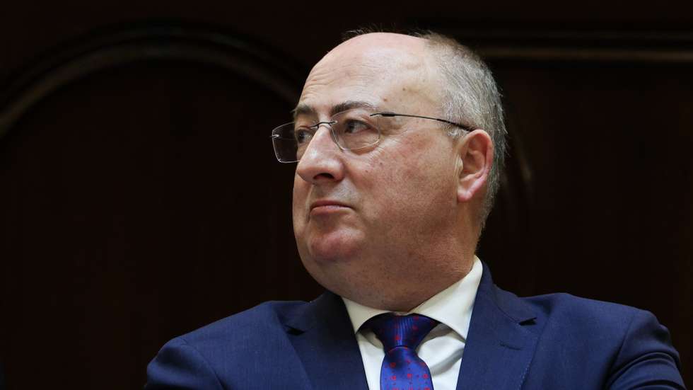 O ministro da Agricultura e Pescas, José Manuel Fernandes, na sua audição perante a Comissão de Agricultura e Pescas, na Assembleia da República, em Lisboa, 11 de fevereiro de 2025. TIAGO PETINGA/LUSA