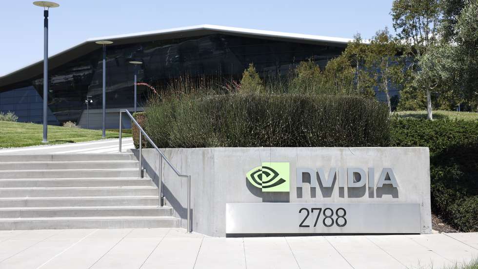 epa12232738 Exterior view and signage at Nvidia Corporation headquarters in Santa Clara, California, USA, 11 July 2025. Nvidia becomes the world’s first four trillion dollar company.  EPA/JOHN G. MABANGLO