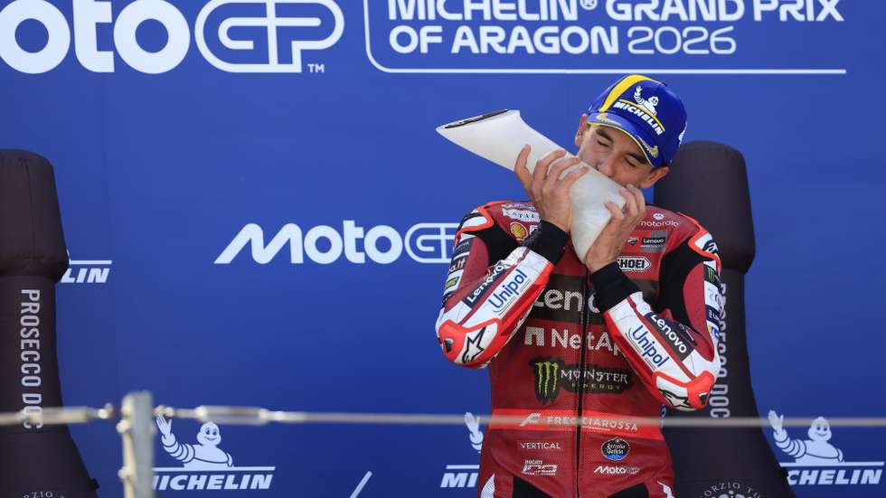 epa13200188 Ducati Lenovo Team's MotoGP rider Marc Marquez, of Spain, celebrates on the podium after he won the Motorcyling Grand Prix of Aragon GP race at Motorland Alcaniz track, in Alcaniz, Aragon, northeastern Spain, 30 August 2026.  EPA/Javier Cebollada