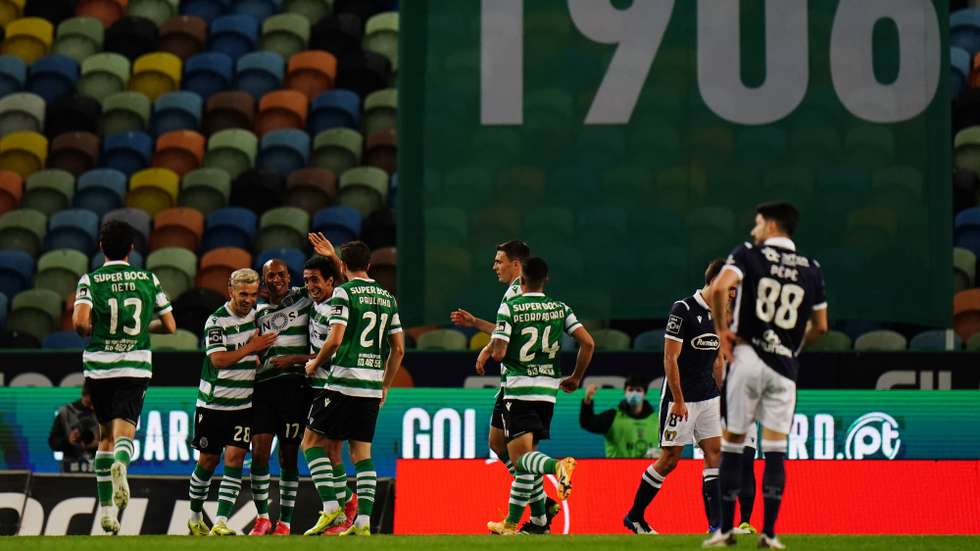 Sporting teve pela primeira vez dois empates consecutivos na Liga mas ainda assim prolongou série de encontros seguidos sem derrotas na Liga