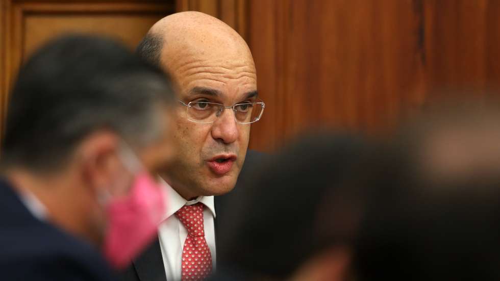 O ministro de Estado, da Economia e da Transição Digital, Pedro Siza Vieira, durante a sua audição na Comissão de Economia, Inovação e Obras Públicas, na Assembleia da República, Lisboa, 22 de outubro de 2020. MANUEL DE ALMEIDA/LUSA