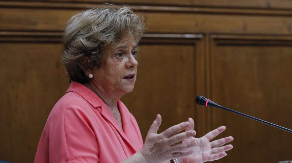 A provedora de Justiça, Maria Lúcia Amaral, durante a audição perante a Comissão de Administração Pública, Modernização Administrativa, Descentralização e Poder Local, na Assembleia da República, em Lisboa, 23 de junho de 2021. ANTÓNIO COTRIM/LUSA