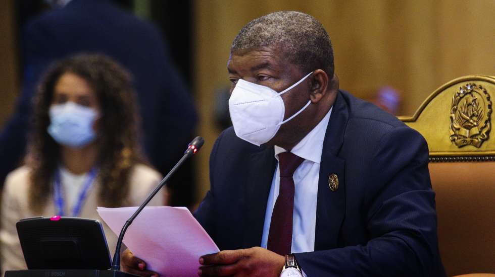 O Presidente da República de Angola, João Lourenço, intervém durante a XIII Conferência de Chefes de Estado e de Governo da Comunidade dos Países de Língua Portuguesa (CPLP), em Luanda, Angola, 17 de julho de 2021. AMPE ROGÉRIO/LUSA