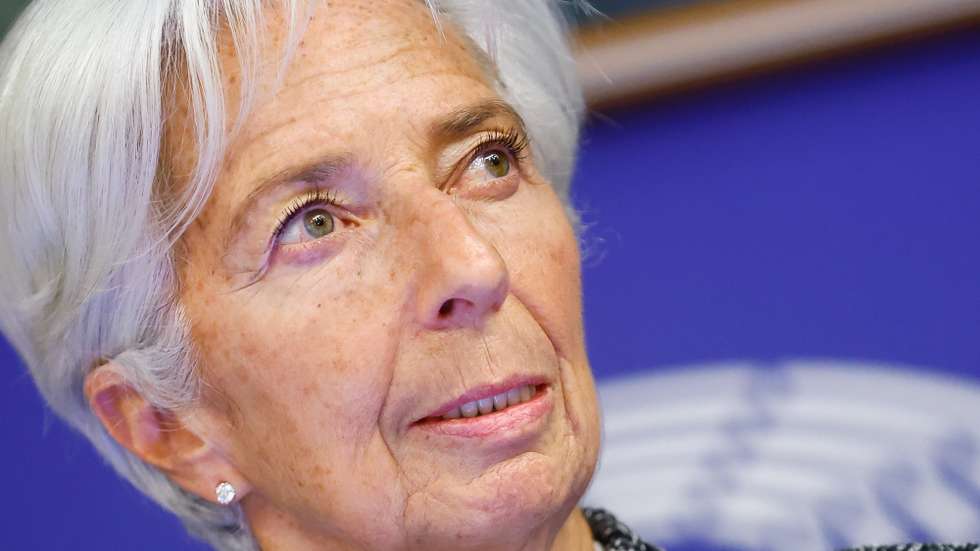 epa10334363 President of the European Central Bank (ECB) Christine Lagarde attends a Committee on Economic and Monetary Affair at the European Parliament in Brussels, Belgium, 28 November 2022.  EPA/STEPHANIE LECOCQ