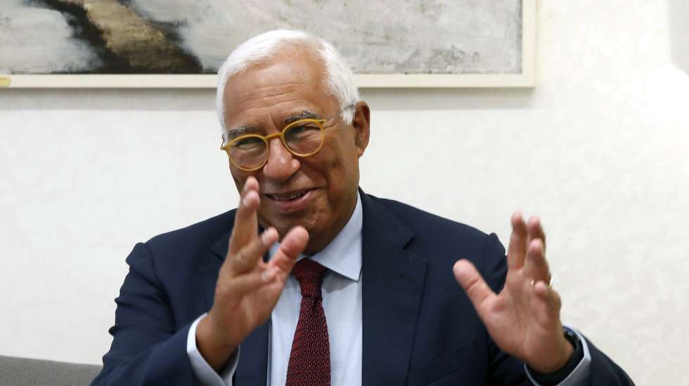 epa12346563 European Council President Antonio Costa gestures as he meets Croatian Prime Minister Andrej Plenkovic (not pictured) during his visit to Zagreb, Croatia, 02 September 2025. The President of the European Council is on a 'Tour des Capitales' across EU member states until 19 September.  EPA/ANTONIO BAT