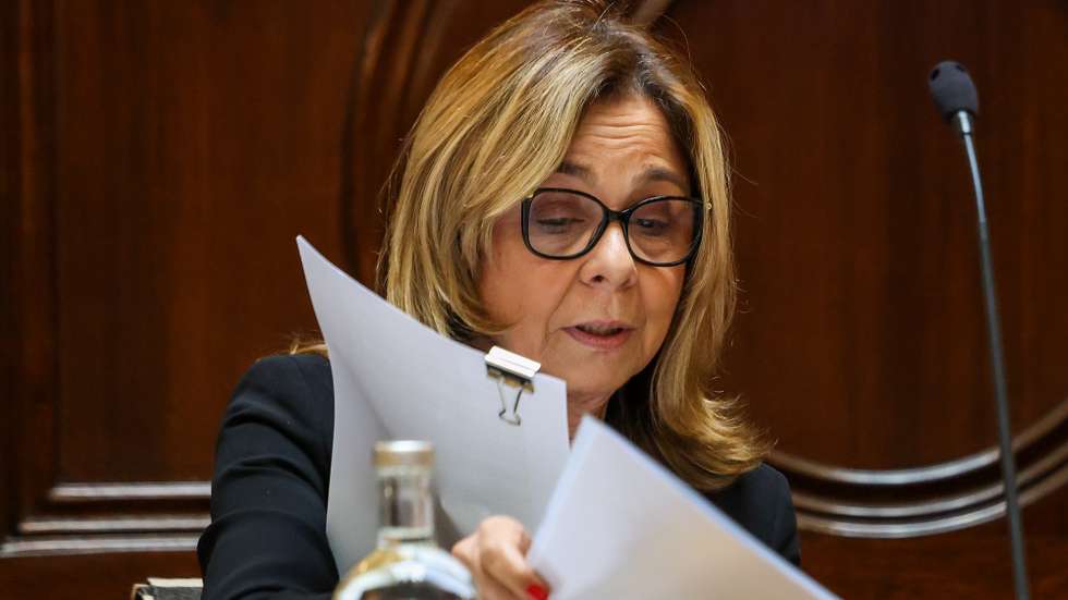 A ministra da Saúde, Ana Paula Martins, intervém durante a audição perante a Comissão de Saúde na Assembleia da República, em Lisboa, 24 de fevereiro de 2026. TIAGO PETINGA/LUSA