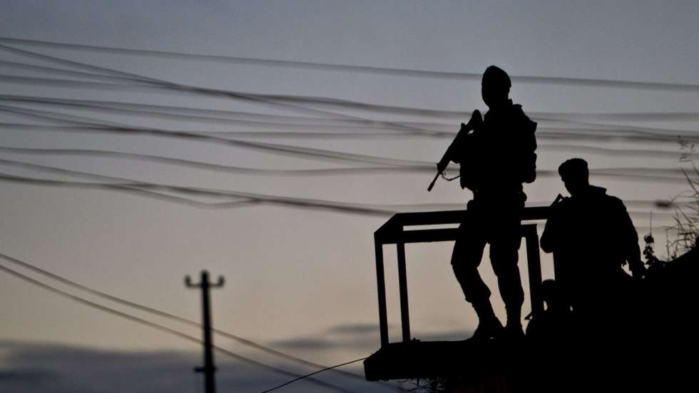 A Câmara Municipal de Cajamar decidiu tomar medidas em relação ao desaparecimento de armas na sede do Posto da Guarda Municipal do município afastando os agentes envolvidos na guarda e vigilância das armas