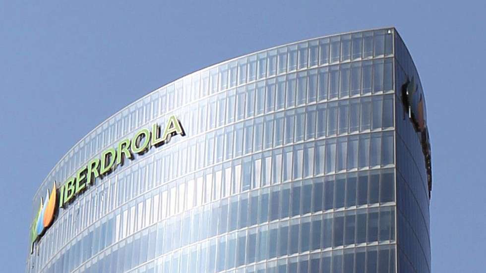 epa08560153 (FILE) - A view of Iberdrola's headquarters in Bilbao, northern Spain, on 25 July 2012 (reissued 22 July 2020). Iberdrola released their first six months, half-year 2020 results on 22 July 2020. Iberdrola said their adjusted net profit for the period grew 7,5 per cent, while reported net profit grew 12 per cent, reaching 1,845 million euro.  EPA/ALFREDO ALDAI *** Local Caption *** 55588645