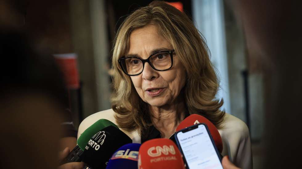 A ministra da Saúde, Ana Paula Martins, participa na sessão de Abertura  das Comemorações do 20º. Aniversário do ISPUP – Instituto de Saúde Pública da Universidade do Porto, no salão Nobre da Reitoria da Universidade do Porto, 14 de julho de 2026.JOSÉ COELHO/LUSA