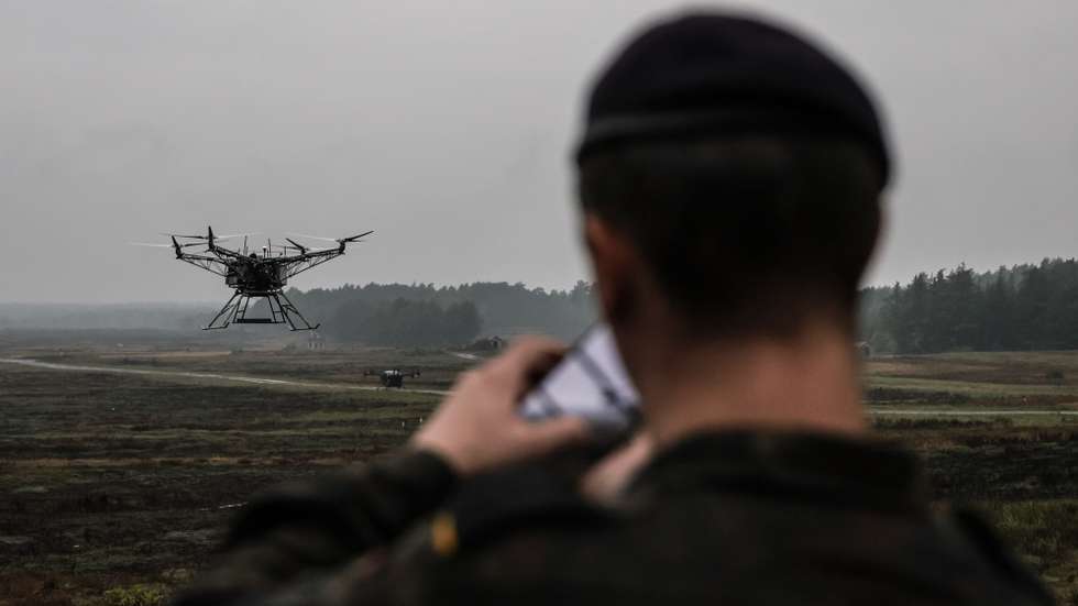 epa13275109 A large military drone flies during the German Army's experimental technology trials at the Bergen military training area near Wietzendorf, Germany, 01 October 2026. Over 40 advanced weapons, systems and military components are undergoing field evaluation across simulated combat scenarios to assess their performance and potential integration into the German Armed Forces.  EPA/FILIP SINGER