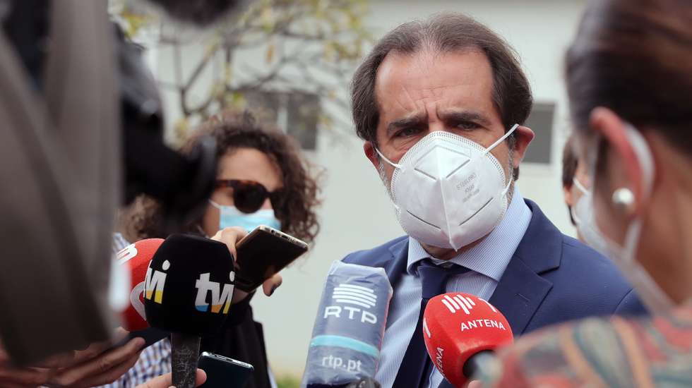 Covid-19: Presidente do Governo da Madeira Visita Hospital HOMEM DE GOUVEIA/LUSA