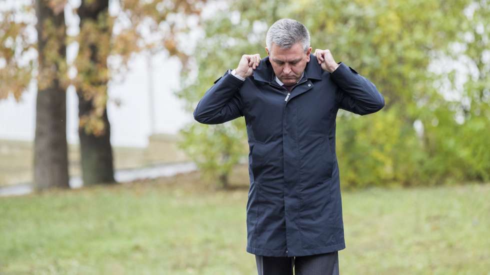 epa07958163 The leader of the Transnistrian region of Moldova, Vadim Krasnoselski arrives to meet with the President of Moldova Igor Dodon (not seen) at Holercani official residence, Moldova, 29 October 2019. The officials discussed communications, banking and economic problems in the Transnistrian region. Transnistria is Moldova's breakaway province, not recognized by any sovereign nation. There are Russian troops stationed in the region, but Moscow has never formally recognized it as an independent state.  EPA/DUMITRU DORU