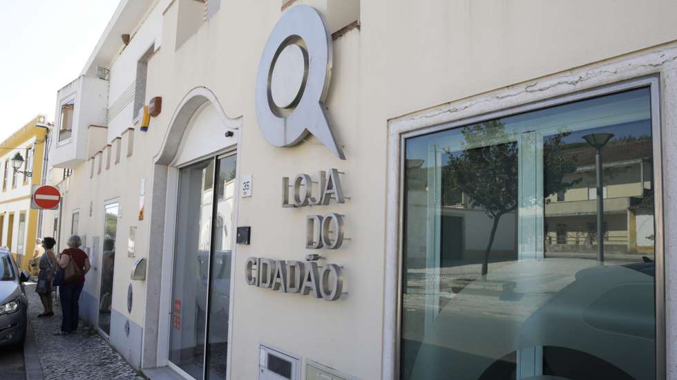 A Plataforma Sindical dos Registos afirma que a situação nas conservatórias e lojas do Cidadão irá "agravar-se com o tempo".