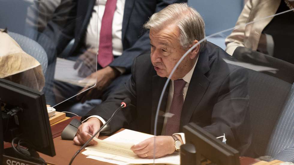 epa09483157 UN Secretary General Antonio Guterres speaks at the United Nations Security Council meeting during the 76th Session of the U.N. General Assembly in New York City, New York, USA, 23 September 2021.  EPA/JOHN MINCHILLO / POOL POOL PHOTO
