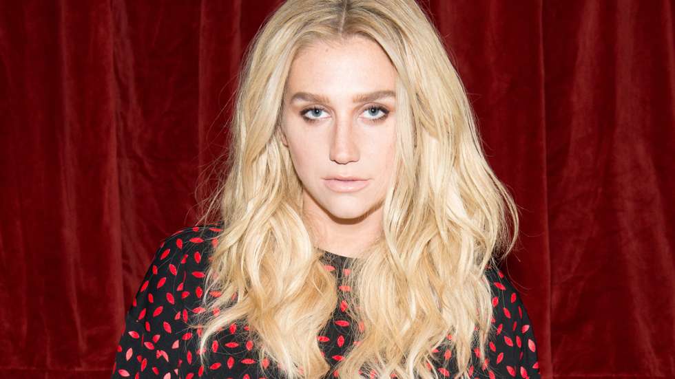 O Governo de Trump usou a música "Blow", de Kesha, sobre um vídeo em que um navio é bombardeado