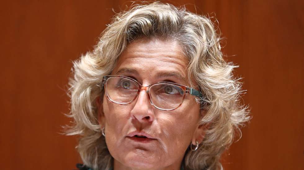 A ministra da Coesão Territorial, Ana Abrunhosa, intervém na sua audição conjunta com as comissões de Economia, Inovação, Obras Públicas e Habitação e de Administração Pública, Modernização Administrativa, Descentralização e Poder Local, no âmbito da apreciação, na especialidade, do Orçamento do Estado para 2021, na Assembleia da República, em Lisboa, 04 de novembro de 2020. ANTÓNIO PEDRO SANTOS/LUSA