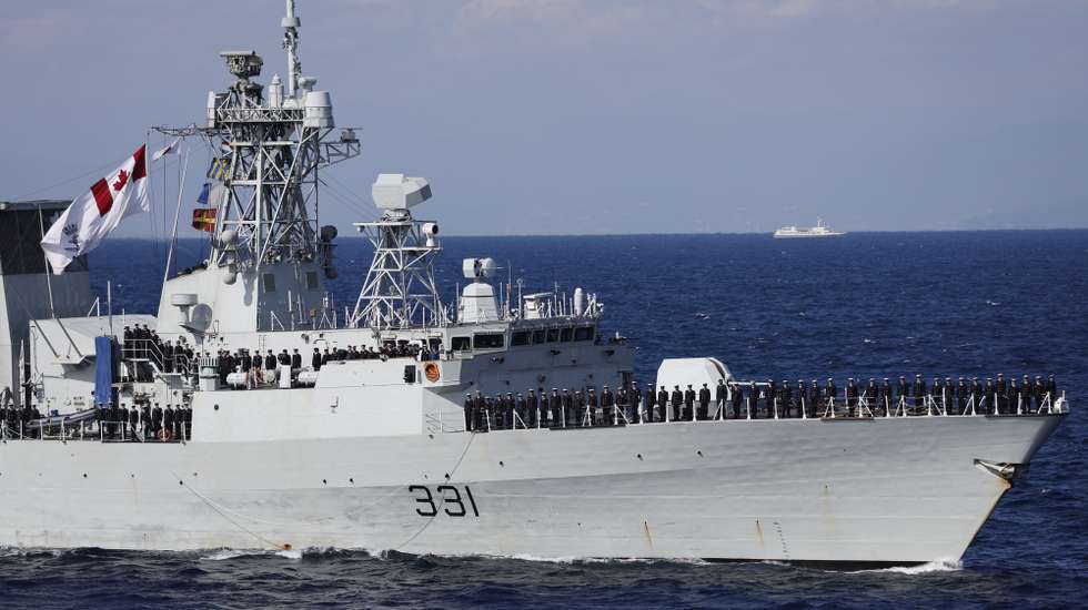 epa10289608 Royal Canadian Navy's Halifax-class frigate HMCS Vancouver takes part in the International Fleet Review at Sagami Bay, JapanJapan's Maritime Self-Defense Force (JMSDF)'s International Fleet Review to commemorate the 70th anniversary of the foundation of the JMSDF at Sagami Bay, off Yokosuka, south of Tokyo, Japan, 06 November 2022.  EPA/ISSEI KATO / POOL