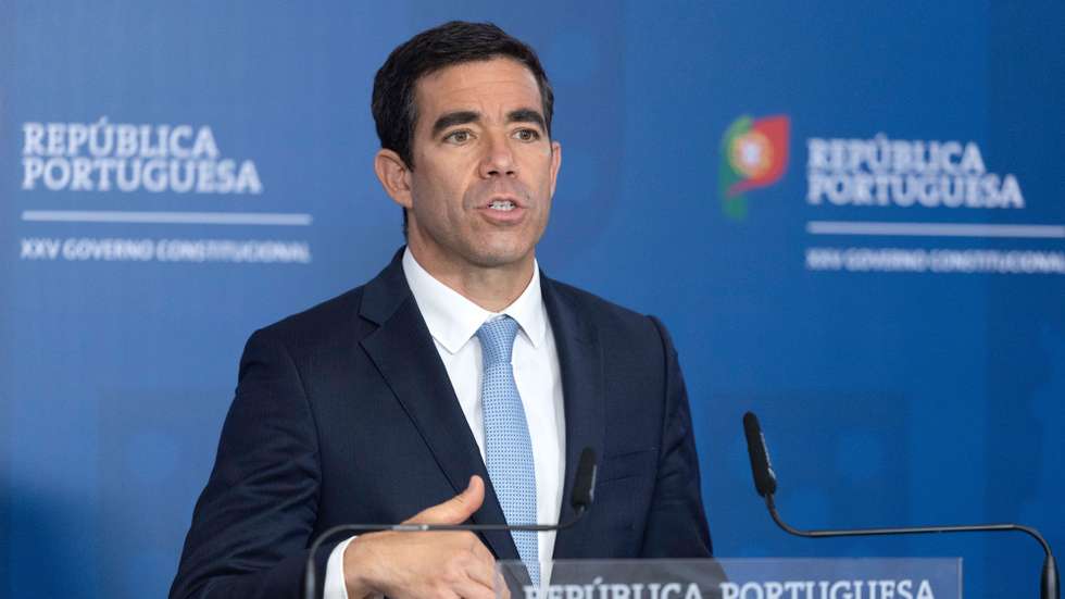 O ministro da Presidência, António Leitão Amaro, usa da palavra durante o briefing após a reunião do Conselho de Ministros, em Lisboa, 17 de julho de 2026. ANTÓNIO COTRIM/LUSA