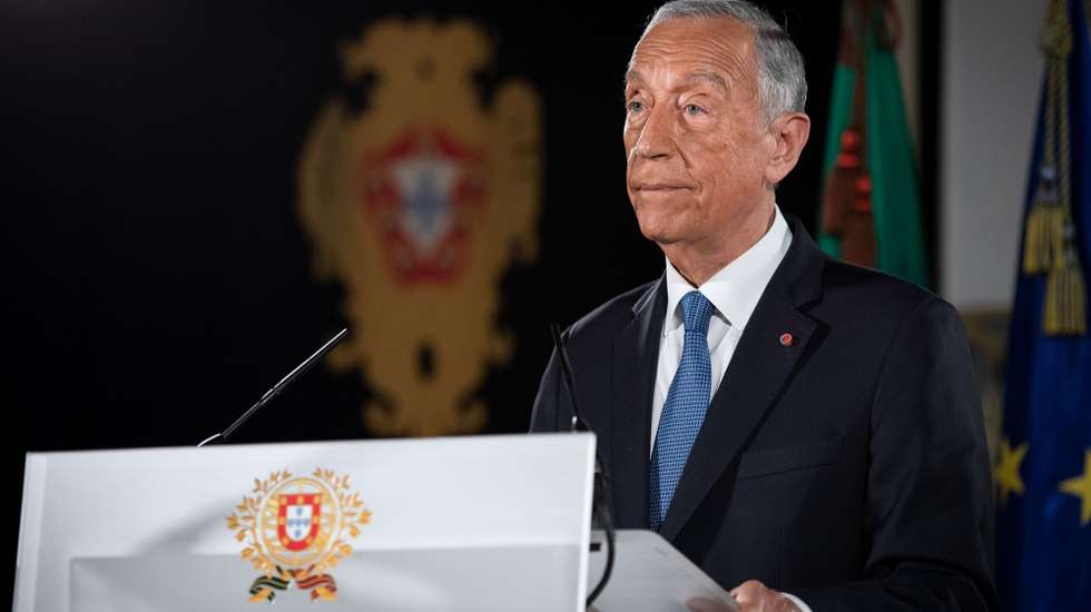 O Presidente da República, Marcelo Rebelo de Sousa, fala ao país sobre a renovação do estado de emergência no contexto do combate à covid-19 no Palácio de Belém, Lisboa, 25 de fevereiro de 2021. O período de estado de emergência atualmente em vigor termina às 23:59 da próxima segunda-feira, 01 de março. Esta renovação terá efeitos no período entre 02 e 16 de março. MIGUEL FIGUEIREDO LOPES/PRESIDÊNCIA DA REPÚBLICA/LUSA