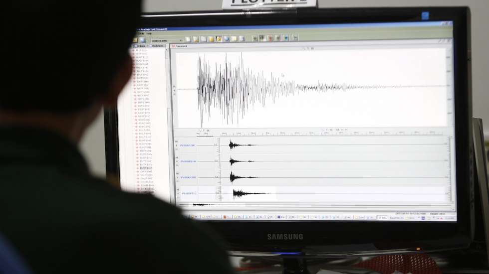 As autoridades japonesas indicam que o sismo foi sentido também de ilha de Hokkaido