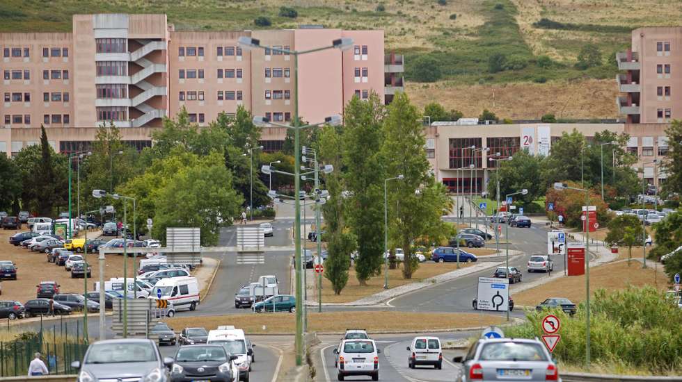 A administração do hospital já tinha admitido a intenção de ter até ao final do ano equipas dedicadas para a Urgência