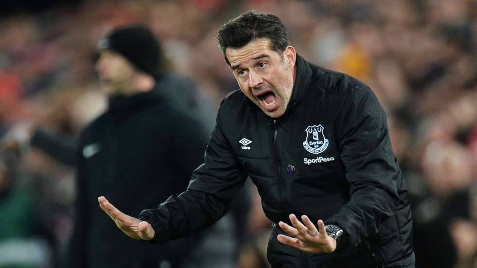 epa08044966 Everton manager Marco Silva gestures on the touchline during the English Premier League soccer match between Liverpool FC and Everton in Liverpool, Britain, 04 December 2019.  EPA/Peter Powell EDITORIAL USE ONLY. No use with unauthorized audio, video, data, fixture lists, club/league logos or 'live' services. Online in-match use limited to 120 images, no video emulation. No use in betting, games or single club/league/player publications