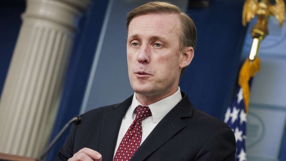 epa11011007 White House National Security Adviser Jake Sullivan speaks during the White House daily press briefing in the James S. Brady Briefing Room at the White House, Washington, DC, USA, 04 December 2023.  EPA/SAMUEL CORUM / POOL