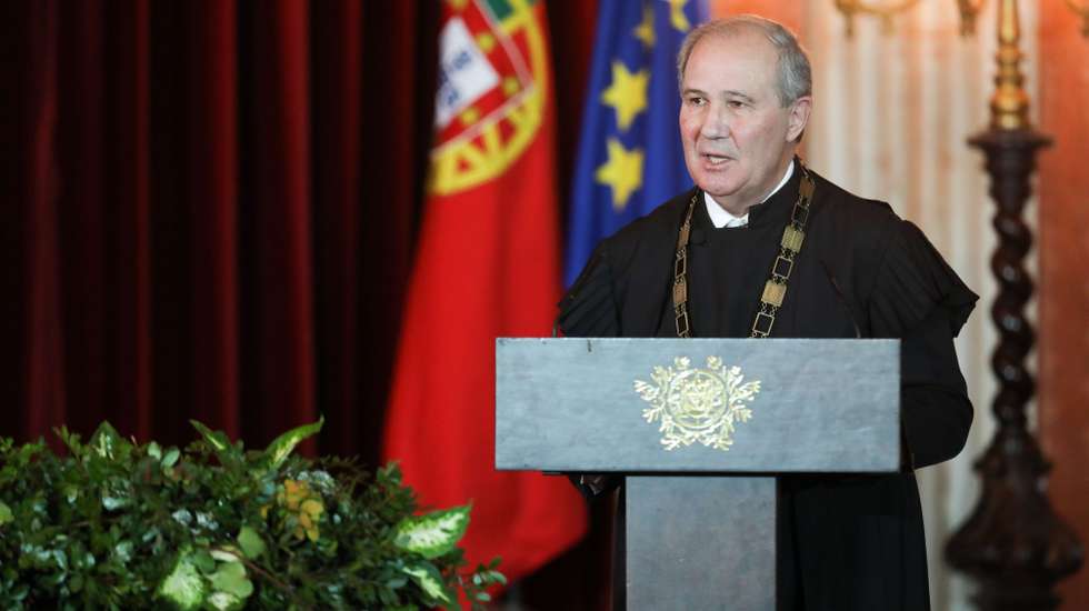 O presidente do Supremo considera incompreensível que um veredicto demore dois ou três anos a ser proferido e que os processos se arrastem no tempo.