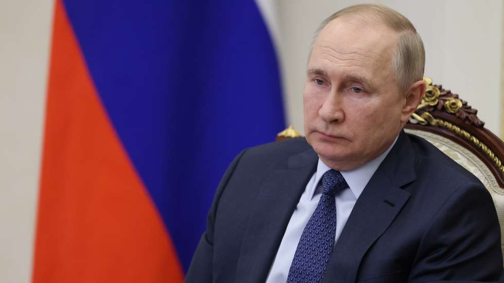 epa10353721 Russian President Vladimir Putin holds an annual meeting of the Presidential Council for Civil Society and Human Rights via video conference at the Kremlin in Moscow, Russia, 07 December 2022.  EPA/MIKHAIL METZEL / SPUTNIK / KREMLIN POOL MANDATORY CREDIT