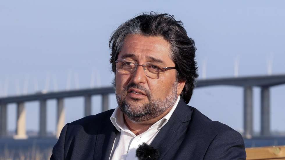 segundo indicou Ricardo Leão