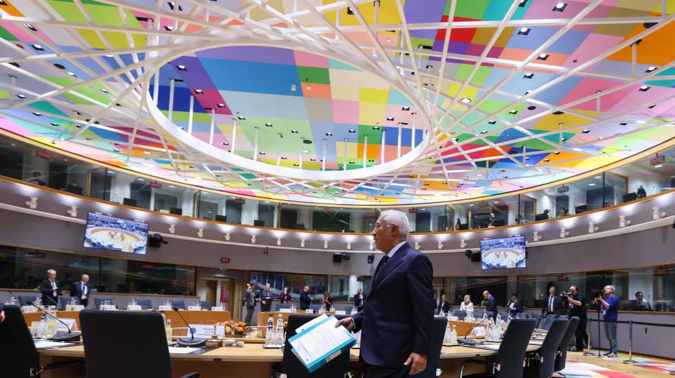 epa13305926 European Council President Antonio Costa during a European Council summit in Brussels, Belgium, 15 October 2026. European Union (EU) heads of state and government are meeting for a two-day summit on 15 and 16 October 2026 focusing on European competitiveness and energy prices, the EU's long-term budget for 2028-2034, continued support for Ukraine, European security and defence, migration, enlargement and reforms, and developments in the Middle East.  EPA/OLIVIER HOSLET