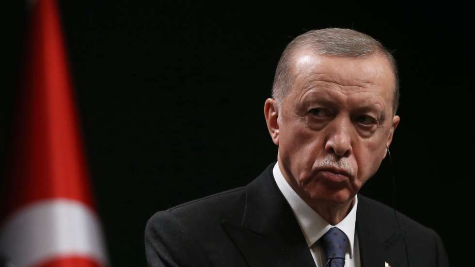 “Deixamos claro que a luta determinada contra organizações terroristas e a islamofobia é a nossa linha vermelha", disse Erdogan
