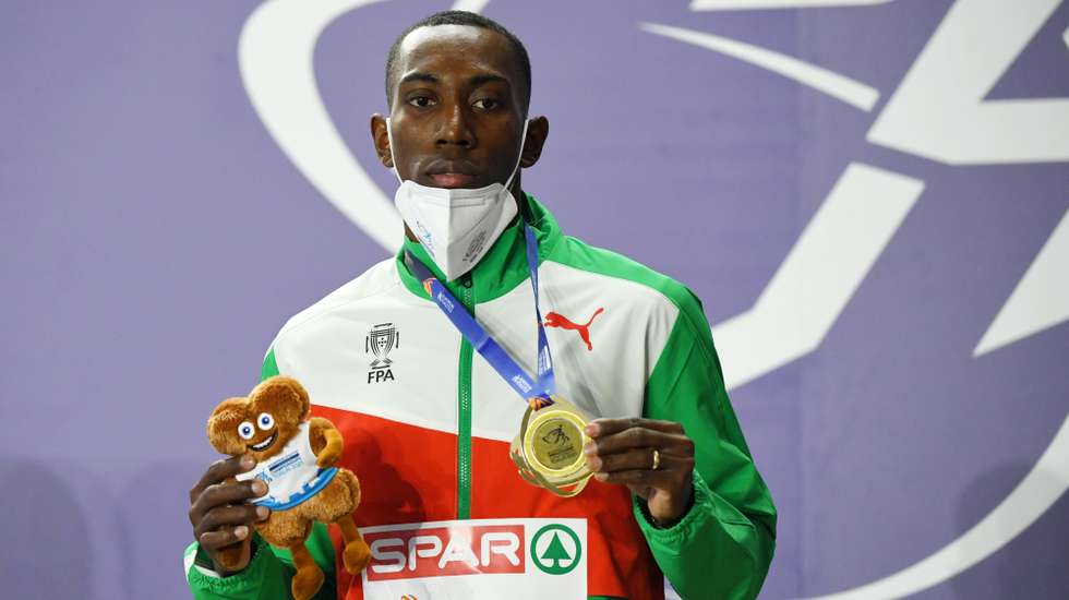 Pedro Pablo Pichardo conquistou a medalha de ouro na primeira prova continental que fez por Portugal, depois do quarto lugar nos Mundiais de 2019