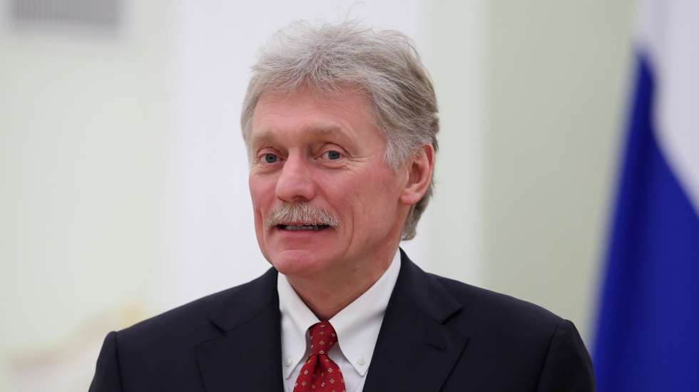 epa12670591 Kremlin spokesman Dmitry Peskov attends a meeting between President Vladimir Putin and Palestinian President Mahmoud Abbas at the Kremlin in Moscow, Russia, 22 January 2026.  EPA/RAMIL SITDIKOV / REUTERS / POOL