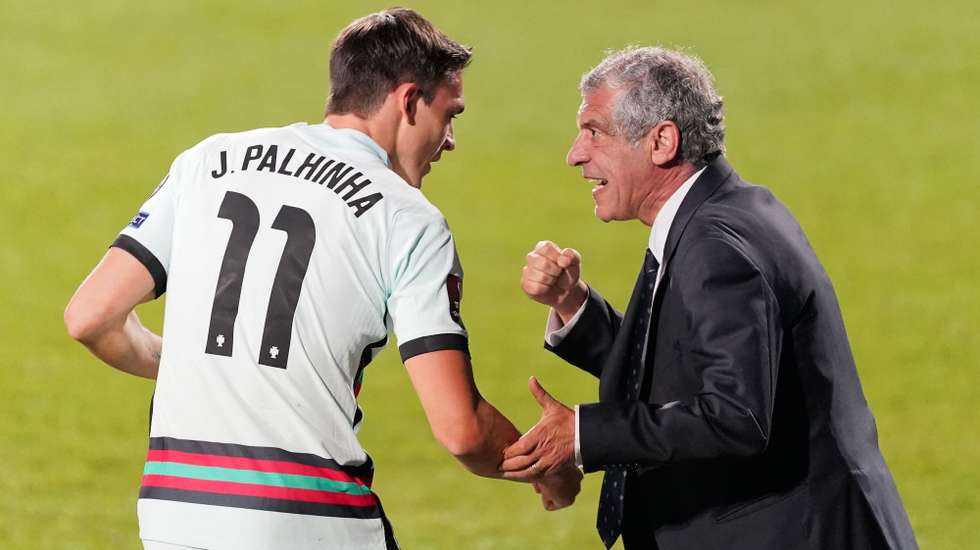 Fernando Santos apostou em João Palhinha na última concentração de Portugal e manteve aposta no médio que foi campeão pelo Sporting