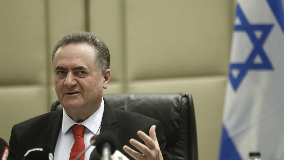 epa12663771 Israel's Minister of Defense Israel Katz talks to Greece's defense minister during their meeting in Athens, Greece, 20 January 2026.  EPA/YANNIS KOLESIDIS