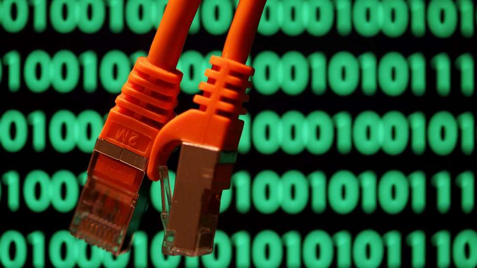 Cabo de alimentação de internet