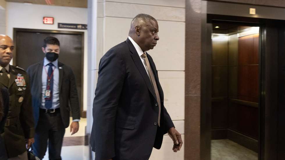 epa10873243 US Secretary of Defense Lloyd Austin (R) arrives to attend a closed-door briefing by US intelligence and military officials on the subject of Ukraine for members of the US Senate, on Capitol Hill in Washington, DC, USA, 20 September 2023. Ukrainian President Volodymyr Zelensky will visit the United States Congress on 21 September to make a case for further military aid.  EPA/MICHAEL REYNOLDS