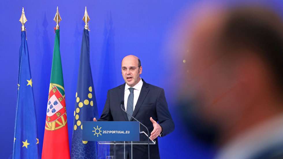 Portuguese Minister of State for the Economy and the Digital Transition, Pedro Siza Vieira, attends a press conference after a Informal video conference of research ministers under the Portuguese Presidency of the Council, in Lisbon, Portugal, 25 February 2021. Ministers exchanged views on possible synergies between actions in research and innovation in the framework of recovery and resilience plans and the overhaul of the European Research Area (ERA). ANTONIO PEDRO SANTOS/LUSA