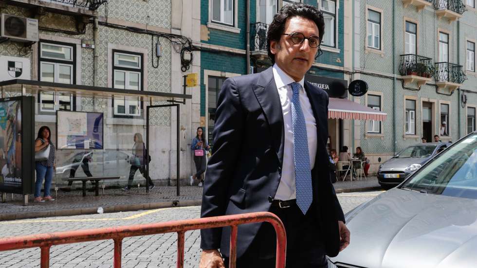 O antigo presidente da PT, Zeinal Bava, chega ao Tribunal Central de Instrução Criminal em Lisboa para prestar declarações no âmbito da fase de instrução  da Operação Marquês, 26 de junho de 2019. TIAGO PETINGA/LUSA