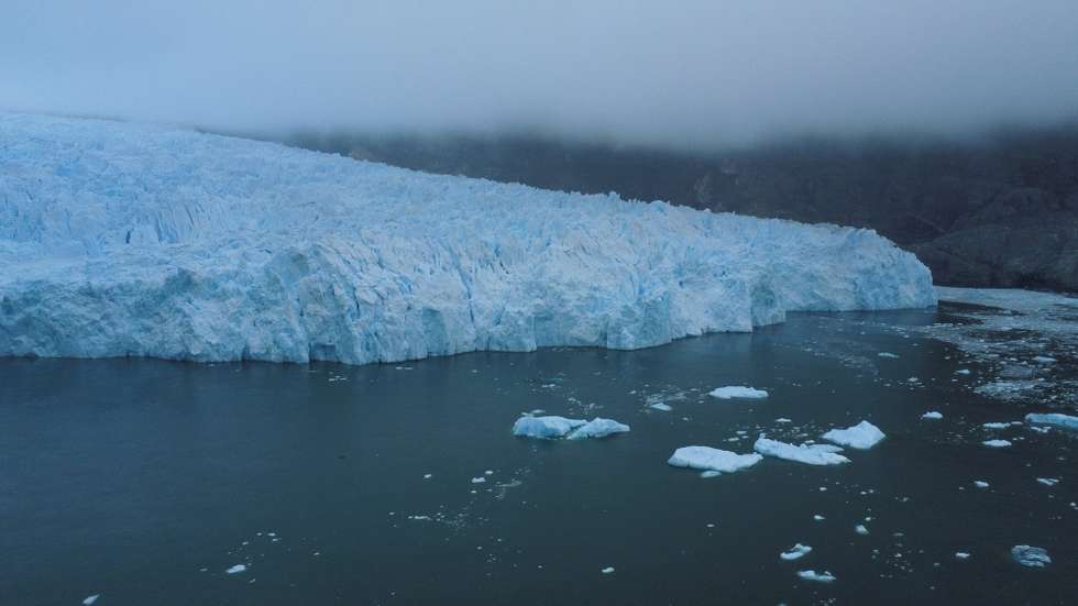 epa09776938 Anaerial picture shows the San Rafael glacier, part of the Northern Ice Fields in the Laguna San Rafael National Park, in the southern region of Aysen, Chile, 13 February 2022 (Issued 22 February 2022). The inexorable advance of global warming has reached Chilean Patagonia one of the most pristine areas on the planet causing glaciers to melt due to climate change.  EPA/ALBERTO VALDES  ATTENTION: This Image is part of a PHOTO SET