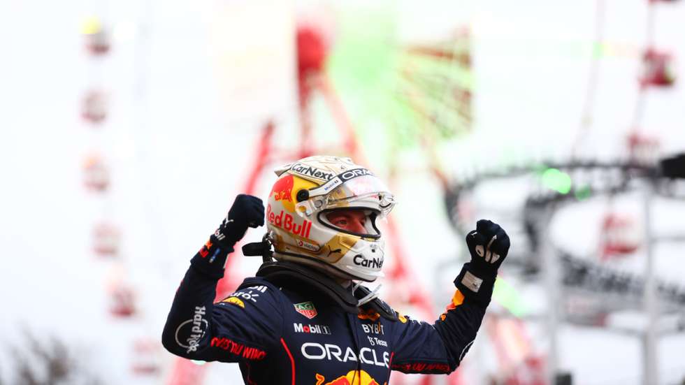 Max Verstappen conquistou a 12.ª vitória em 18 corridas na presente temporada e assegurou o bicampeonato a quatro provas do fim