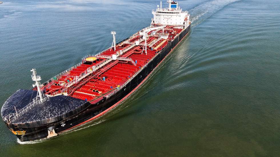 epa13155750 Oil tanker Atlas (IMO 9538177, MMSI 311000134) from Bahamas sails on the Scheldt River near Hansweert, the Netherlands, after departing from the Port of Antwerp-Bruges, Belgium, 07 August 2026. The Port of Antwerp-Bruges is one of Europe's largest energy gateways, handling crude oil, refined petroleum products and liquefied natural gas imports. According to Bloomberg, Belgium became entirely dependent on Russian liquefied natural gas (LNG) imports in July 2026 after the conflict in the Middle East severely disrupted alternative European supply routes, while total LNG shipments to Belgium fell by more than 40 percent year-on-year.  EPA/OLIVIER HOSLET